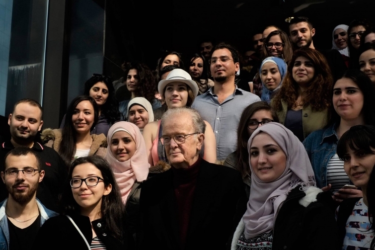Solidarity without borders. Syrian students in Portugal appeal for support for Ukrainian students.